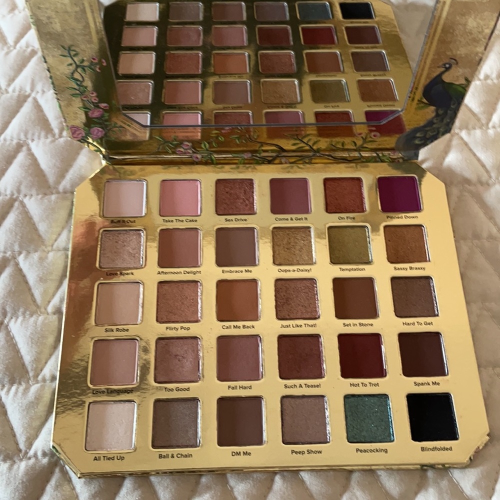 COPY - Too Faced eyeshadow palette Brand new